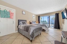 2000 S Ocean Blvd.  photo 4