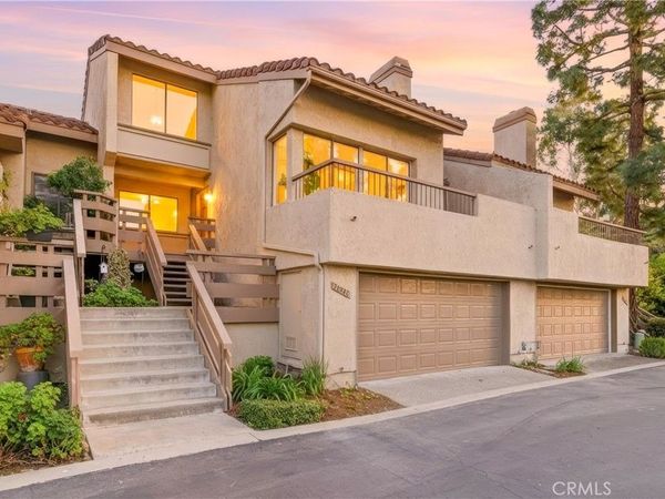 26542 Azuer, Mission Viejo, CA 92691