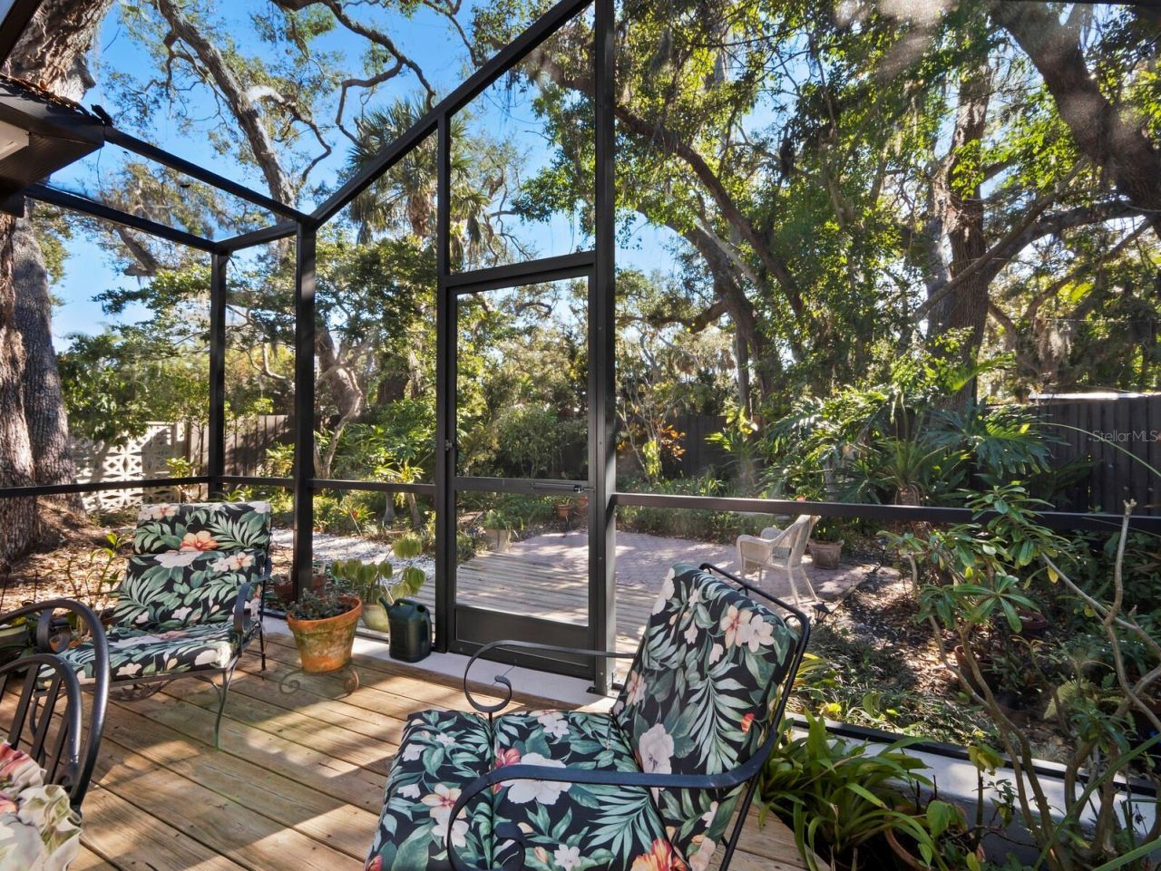 1642 Catalonia Lane, Sarasota, FL 34239 Photo