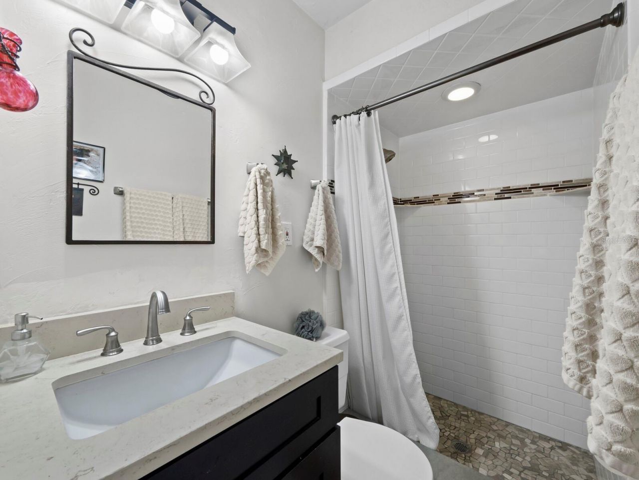 1642 Catalonia Lane, Sarasota, FL 34239 Photo