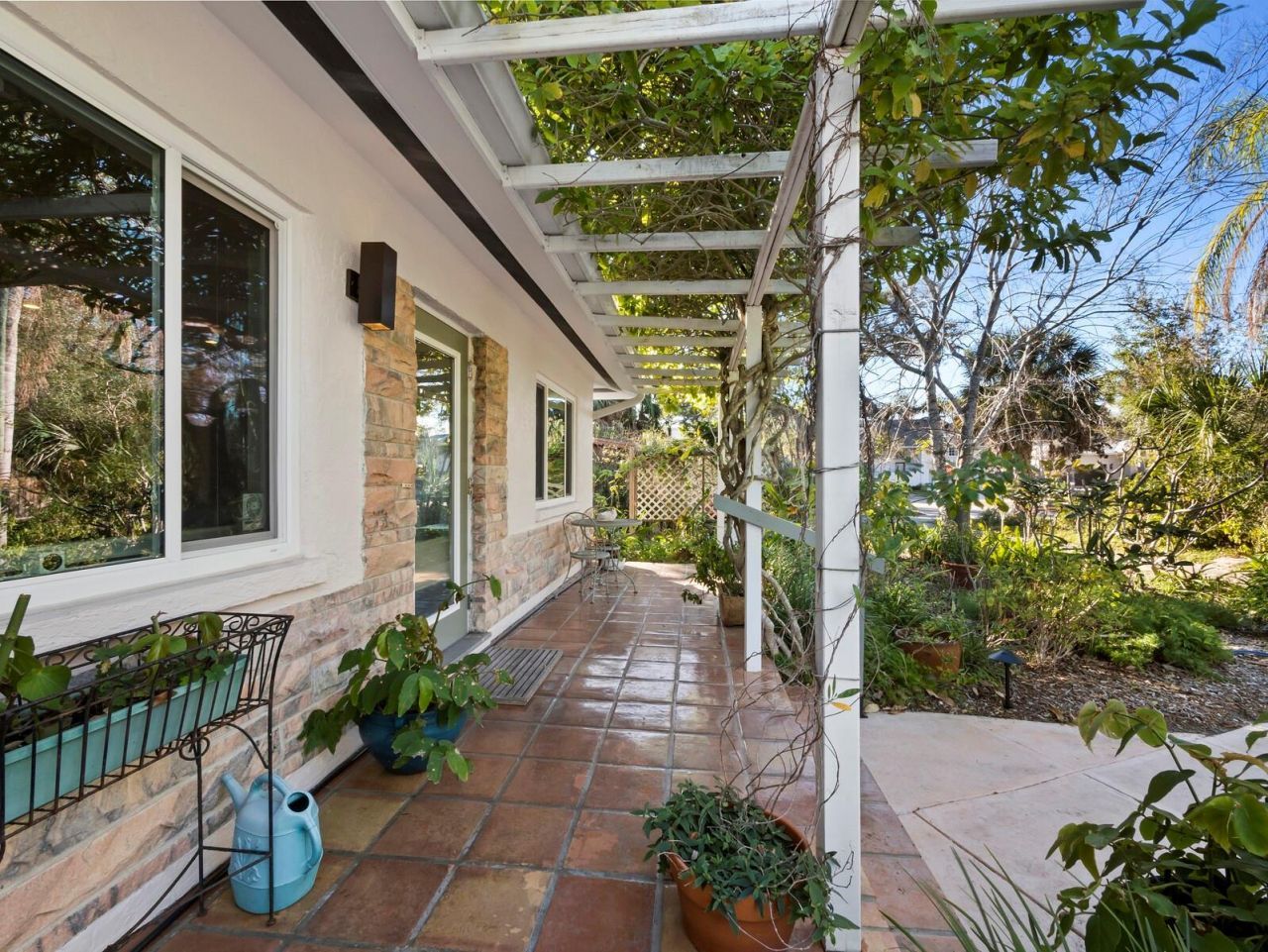 1642 Catalonia Lane, Sarasota, FL 34239 Photo