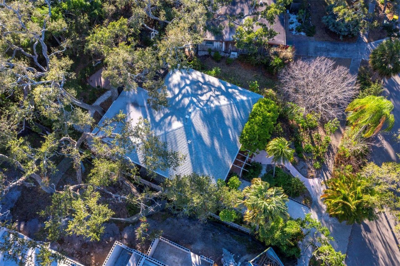 1642 Catalonia Lane, Sarasota, FL 34239 Photo