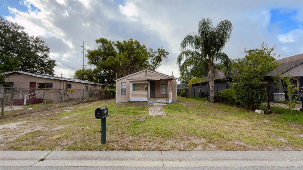 3311 E Comanche Avenue, Tampa, FL 33610 Main Photo