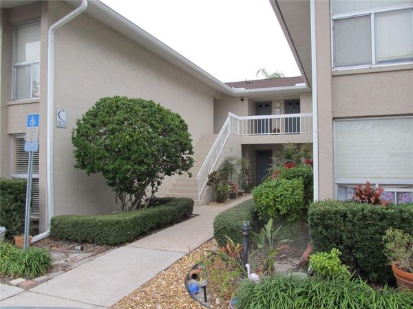 2121 WOOD STREET, Unit 212, SARASOTA, FL 34237