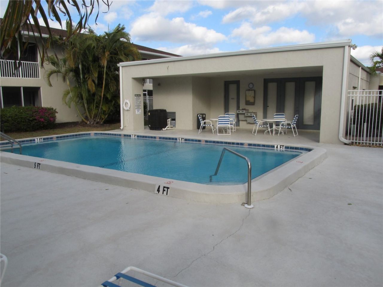 2121 Wood Street, Unit 212, Sarasota, FL 34237 Photo