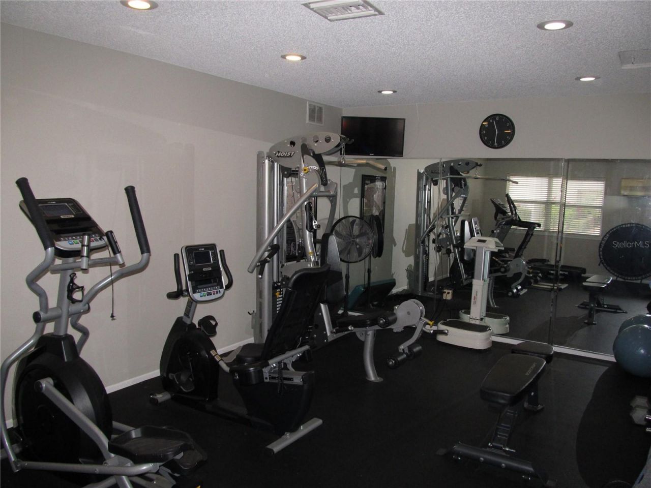 2121 Wood Street, Unit 212, Sarasota, FL 34237 Photo