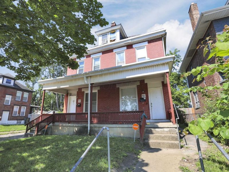 911 Linwood Avenue, Unit & 913, Columbus, OH 43206 Photo 3