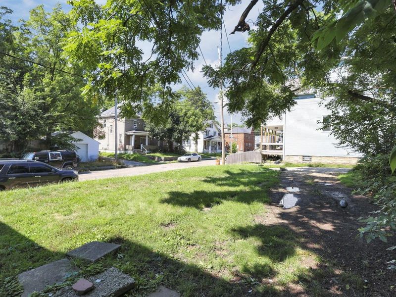 911 Linwood Avenue, Unit & 913, Columbus, OH 43206 Photo 7