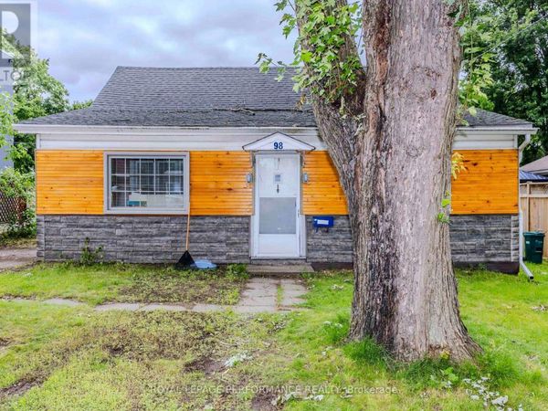 98 Boyce Avenue, Ottawa, ON K2B6J2