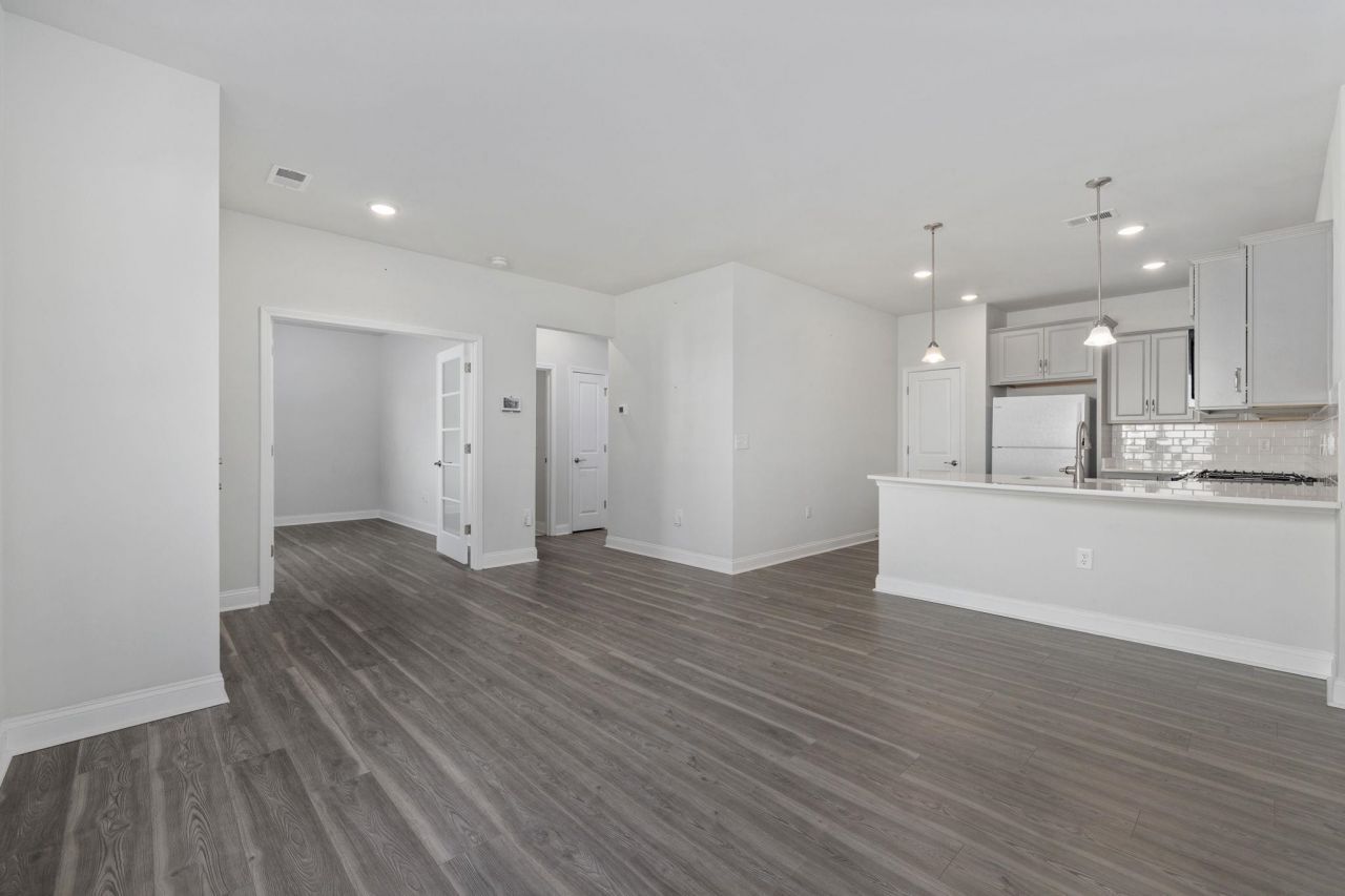 5977 Tramonto St. Photo 11