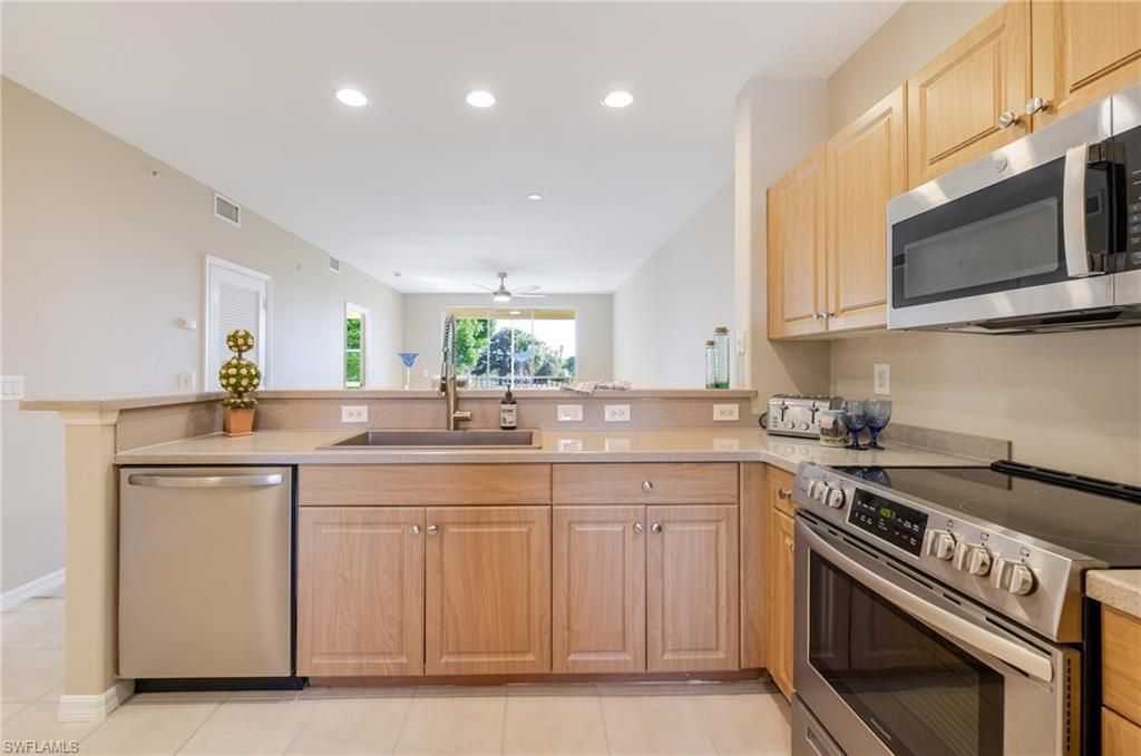 4013 Palm Tree Blvd, Unit 203, Cape Coral, FL 33904 Photo