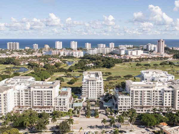 220 SE Mizner Boulevard SE, Unit 220, Boca Raton, FL 33432