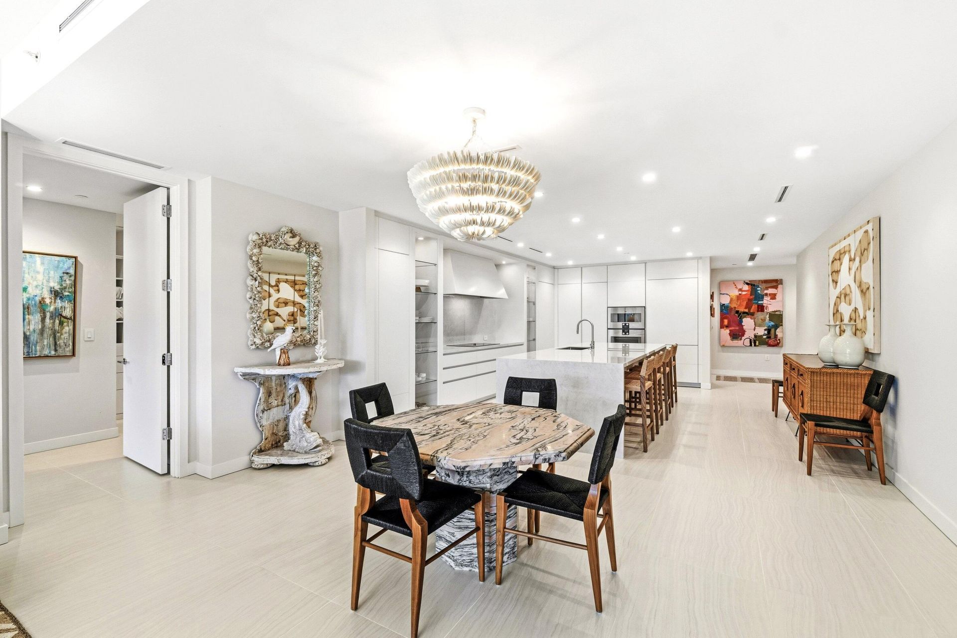 220 SE Mizner Boulevard Se, Unit 220, Boca Raton, FL 33432 Photo