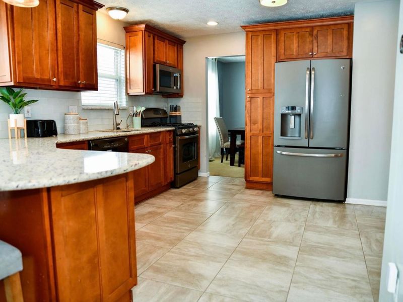 3417 Vintage Woods Drive, Hilliard, OH 43026 Photo 4