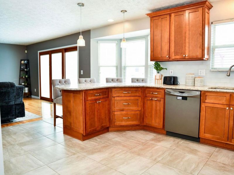 3417 Vintage Woods Drive, Hilliard, OH 43026 Photo 6