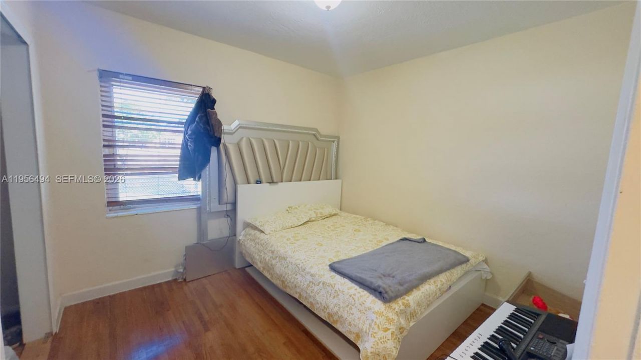 3310 NW 19th Ter, Miami, FL 33125 Photo