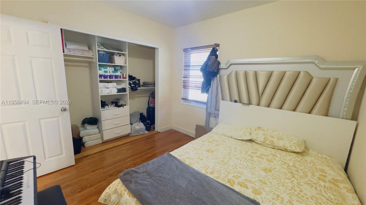 3310 NW 19th Ter, Miami, FL 33125 Photo