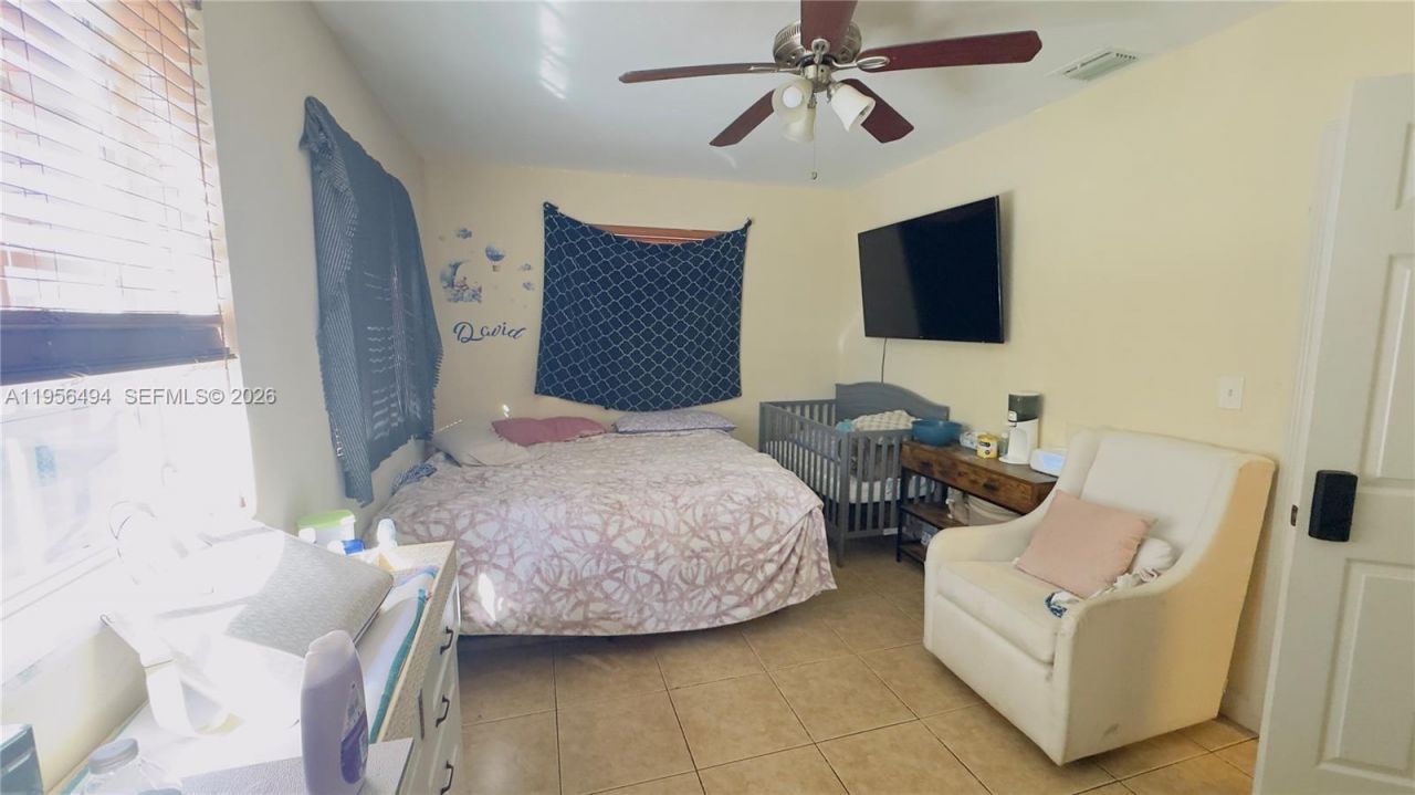 3310 NW 19th Ter, Miami, FL 33125 Photo