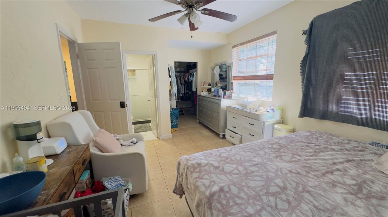 3310 NW 19th Ter, Miami, FL 33125 Photo