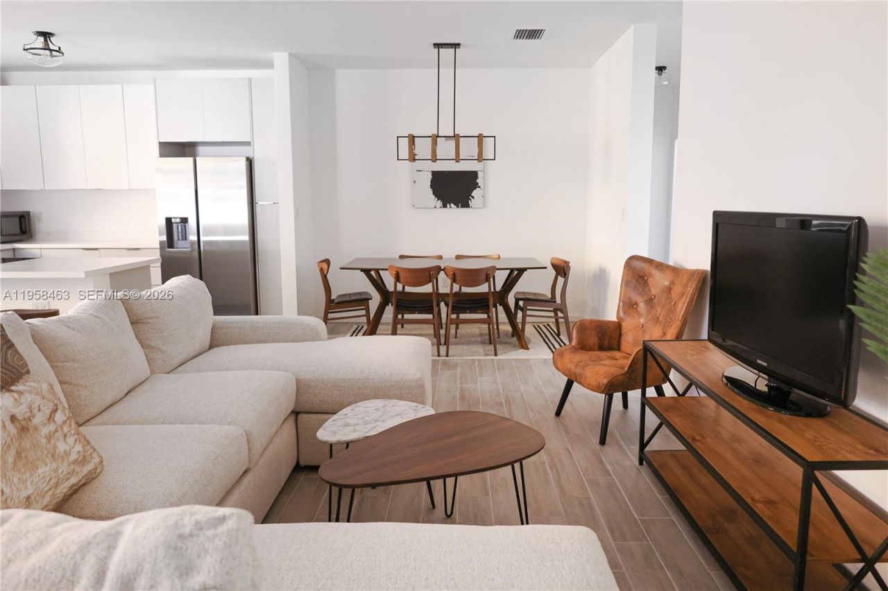 160 NE 57th, Unit B, Miami, FL 33137 Photo