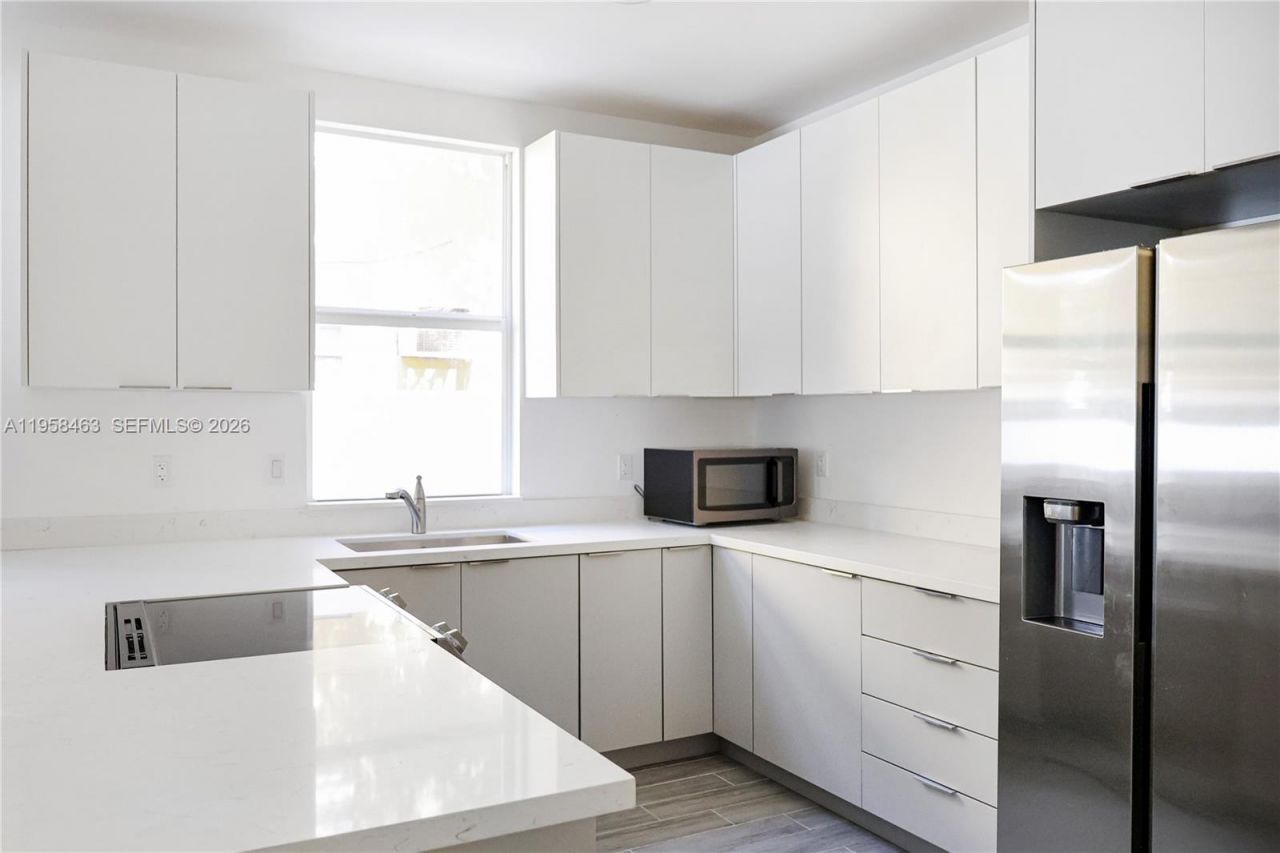 160 NE 57th, Unit B, Miami, FL 33137 Photo