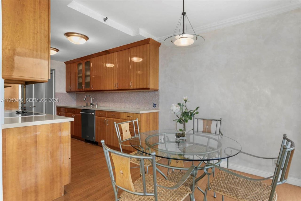 19667 Turnberry Way , Unit 12-E, Aventura, FL 33180 Photo