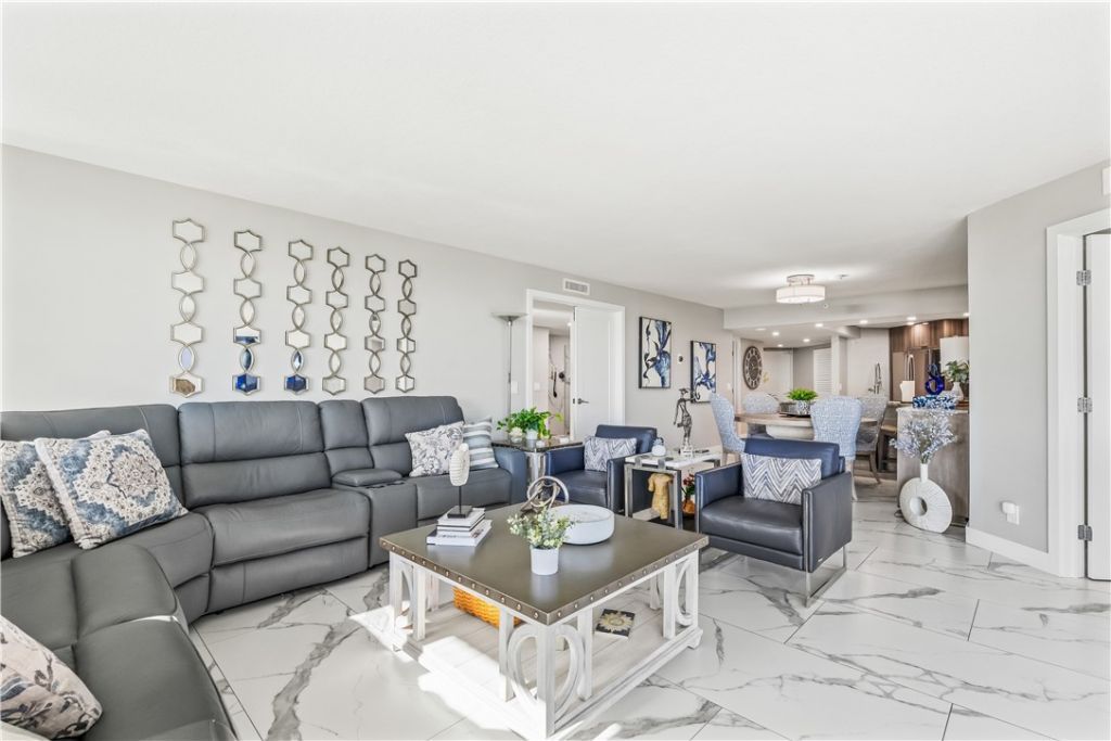 9650 S Ocean Drive, Unit 106, Jensen Beach, FL 34957 Photo