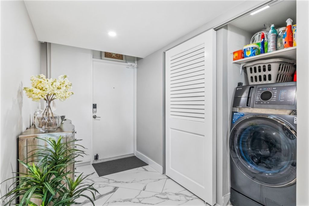 9650 S Ocean Drive, Unit 106, Jensen Beach, FL 34957 Photo