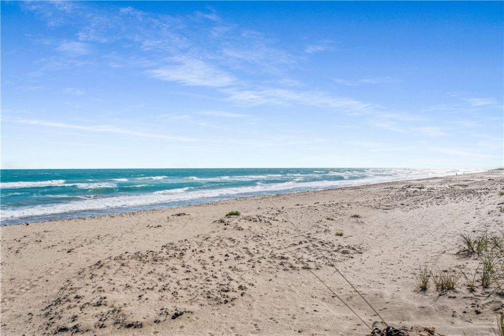 9650 S Ocean Drive, Unit 106, Jensen Beach, FL 34957 Photo