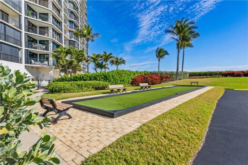 9650 S Ocean Drive, Unit 106, Jensen Beach, FL 34957 Photo