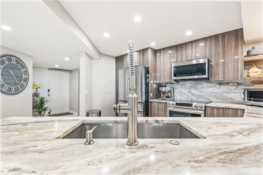 9650 S Ocean Drive, Unit 106, Jensen Beach, FL 34957 Photo