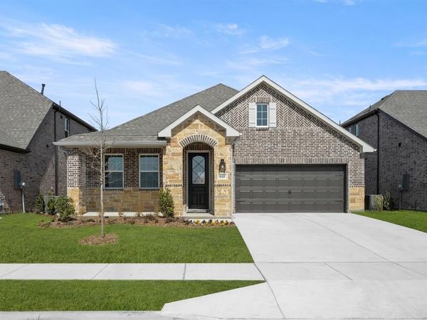 661 Tyronza Drive, Justin, TX 76247