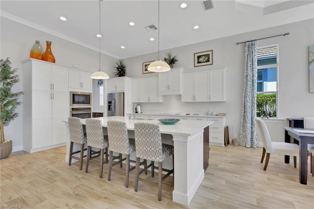 6394 Warwick Ave, Naples, FL 34113 Photo
