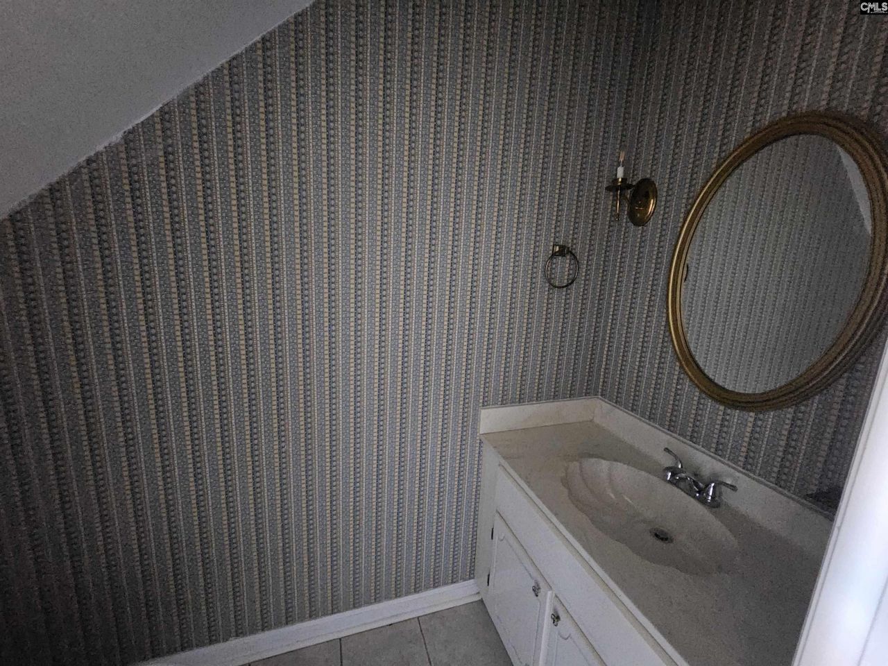 223 Rutledge Place  Photo 11