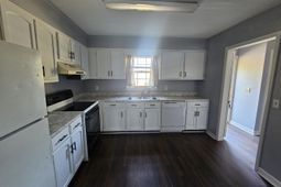 223 Rutledge Place  photo 4