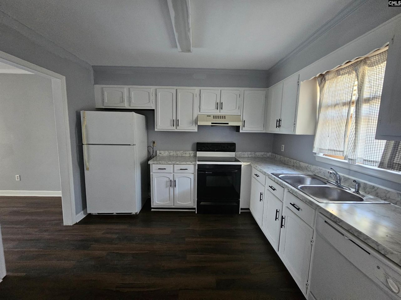 223 Rutledge Place  Photo 7