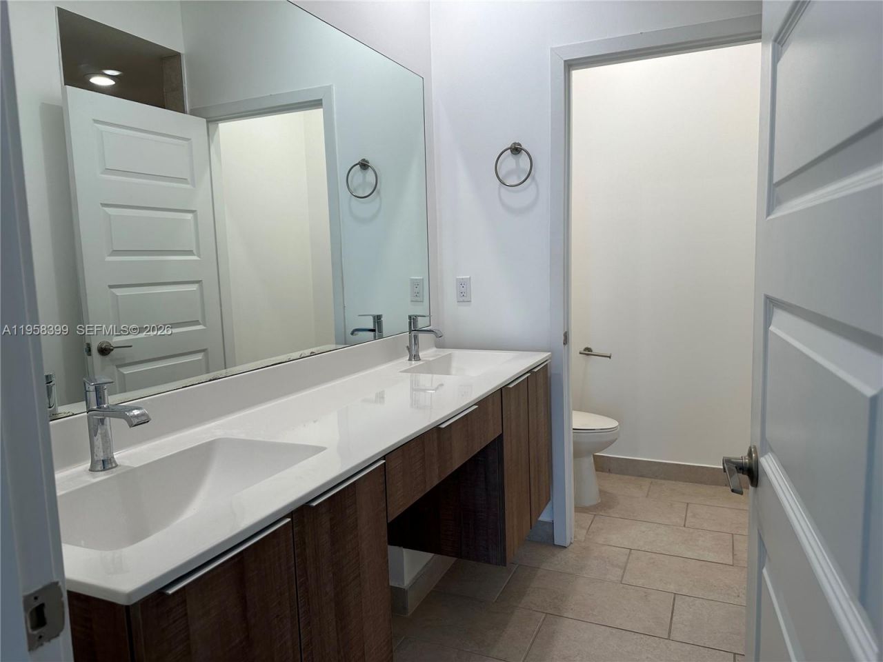 4745 NW 84th Ct, Unit 22, Doral, FL 33166 Photo