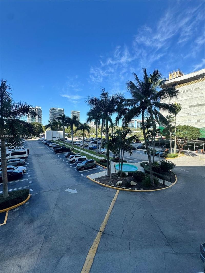 3301 NE 5th Ave, Unit 303, Miami, FL 33137 Photo