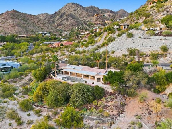 4021 E LAMAR Road, Paradise Valley, AZ 85253