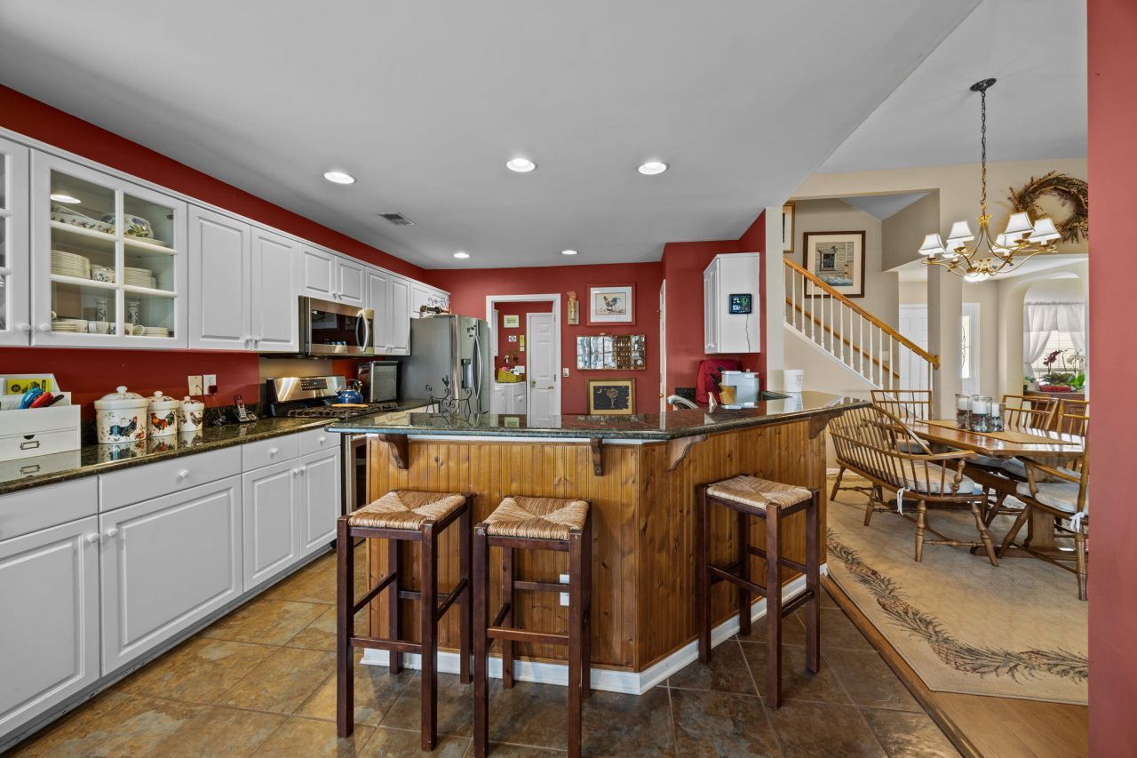 600 Pointe Of Oaks Road Photo 10