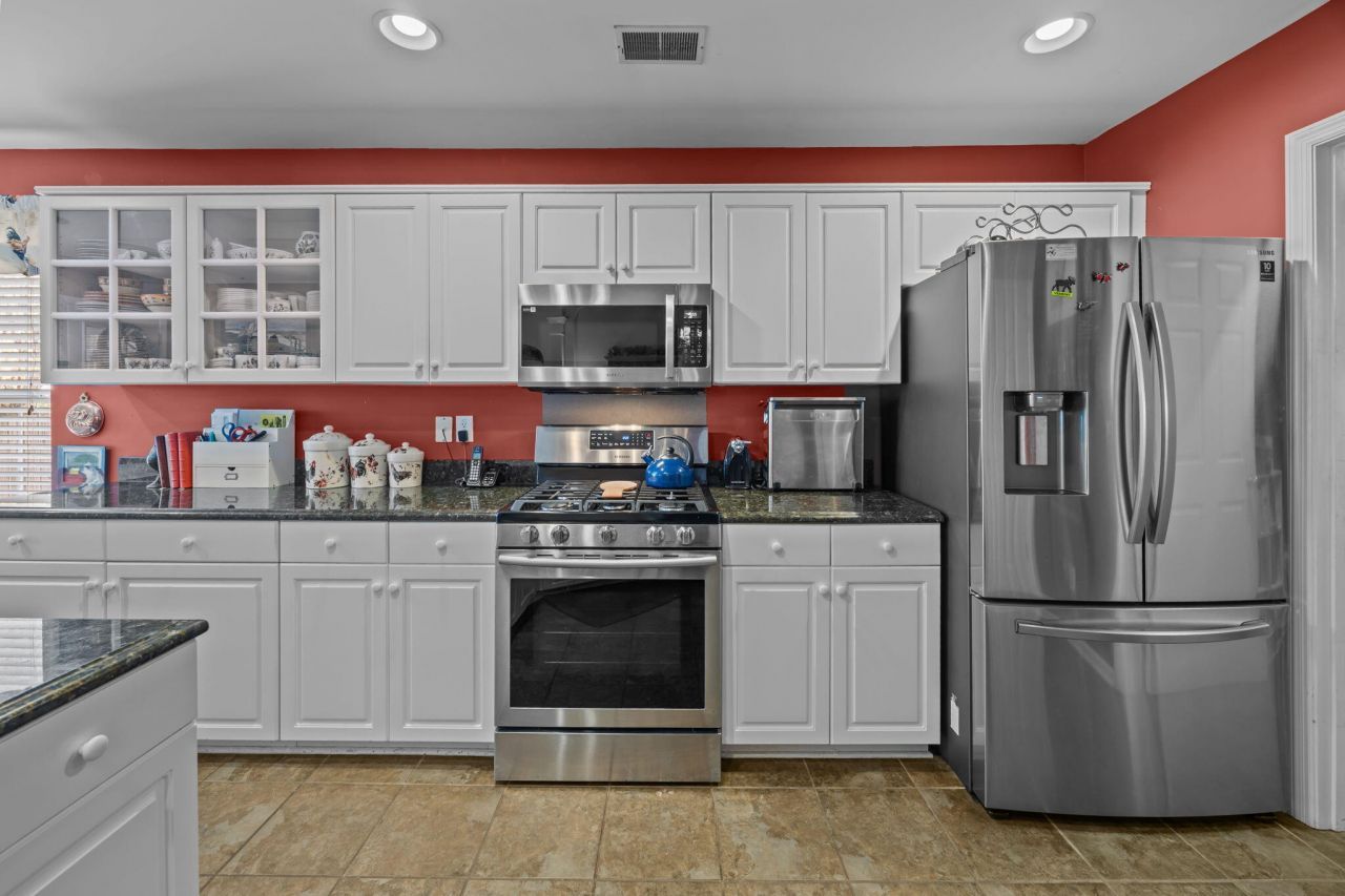 600 Pointe Of Oaks Road Photo 14