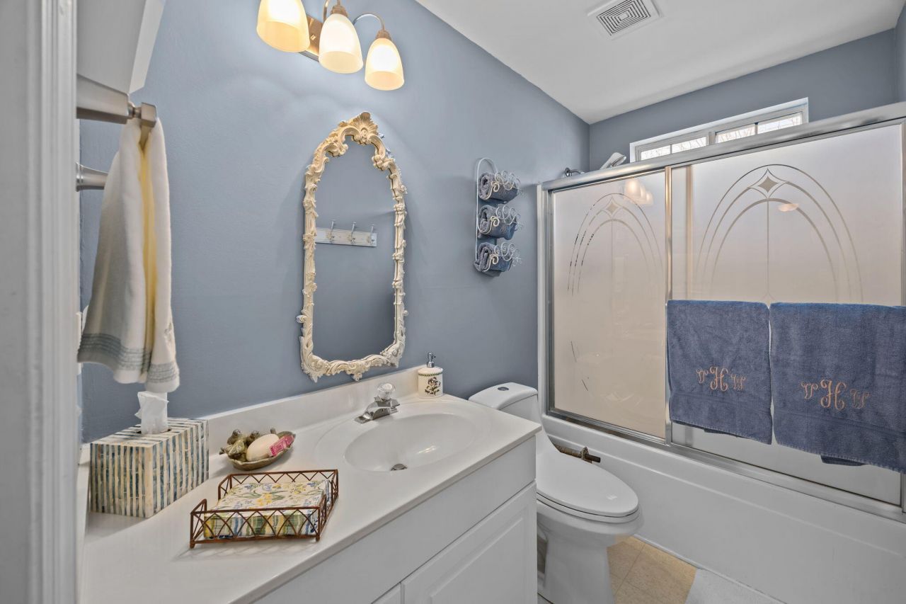 600 Pointe Of Oaks Road Photo 24