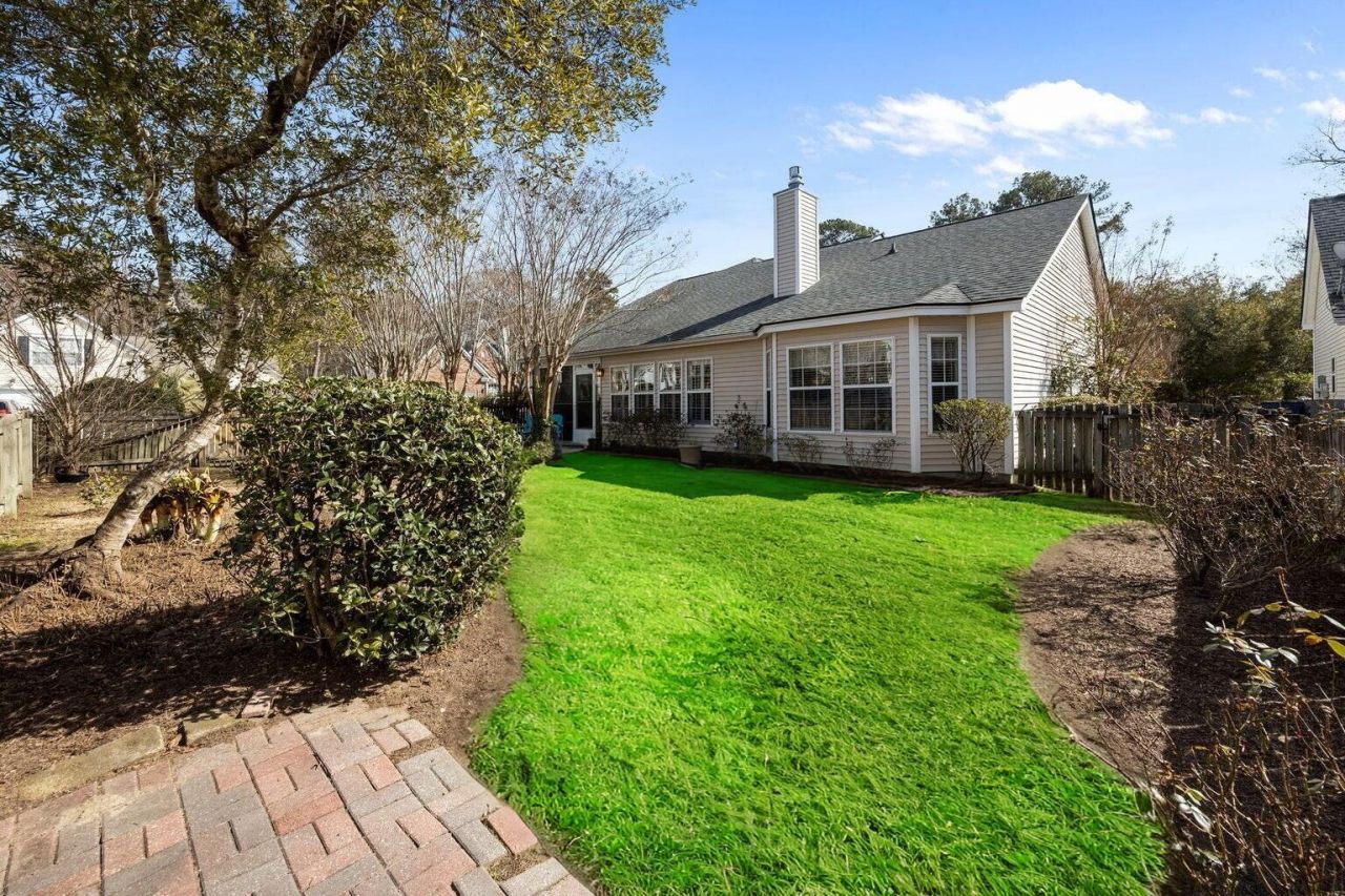 600 Pointe Of Oaks Road Photo 36