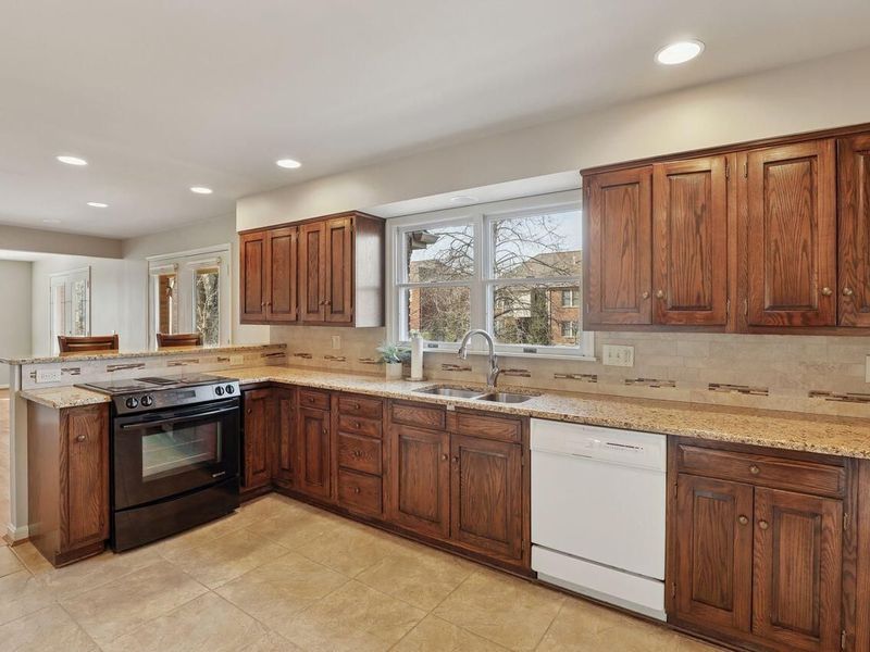 2460 Orchid Lane, Villa Hills, KY 41017 Photo 14