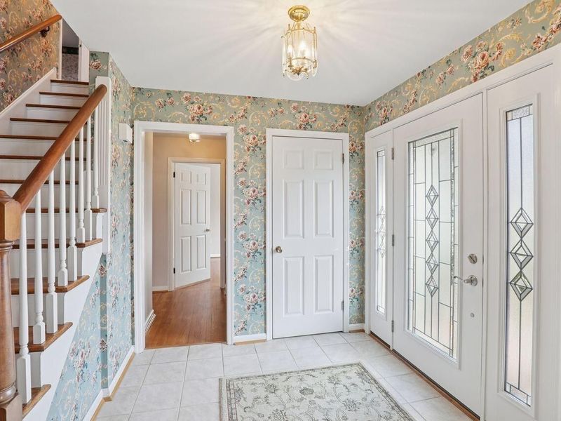 2460 Orchid Lane, Villa Hills, KY 41017 Photo 4