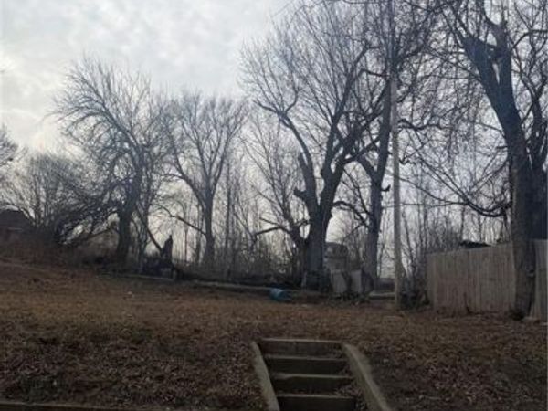 Charles Street, St Joseph, MO 64501