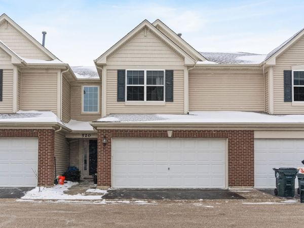 520 Silverton Drive, Grayslake, IL 60030