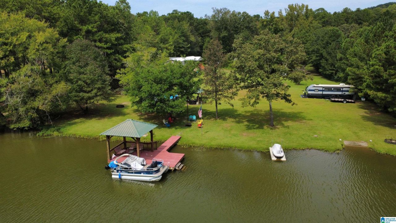 280 Wood River Lane, Talladega, AL 35160 Main Photo