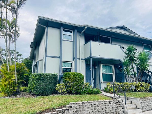 8388 SE Croft Circle, Unit P-6, Hobe Sound, FL 33455