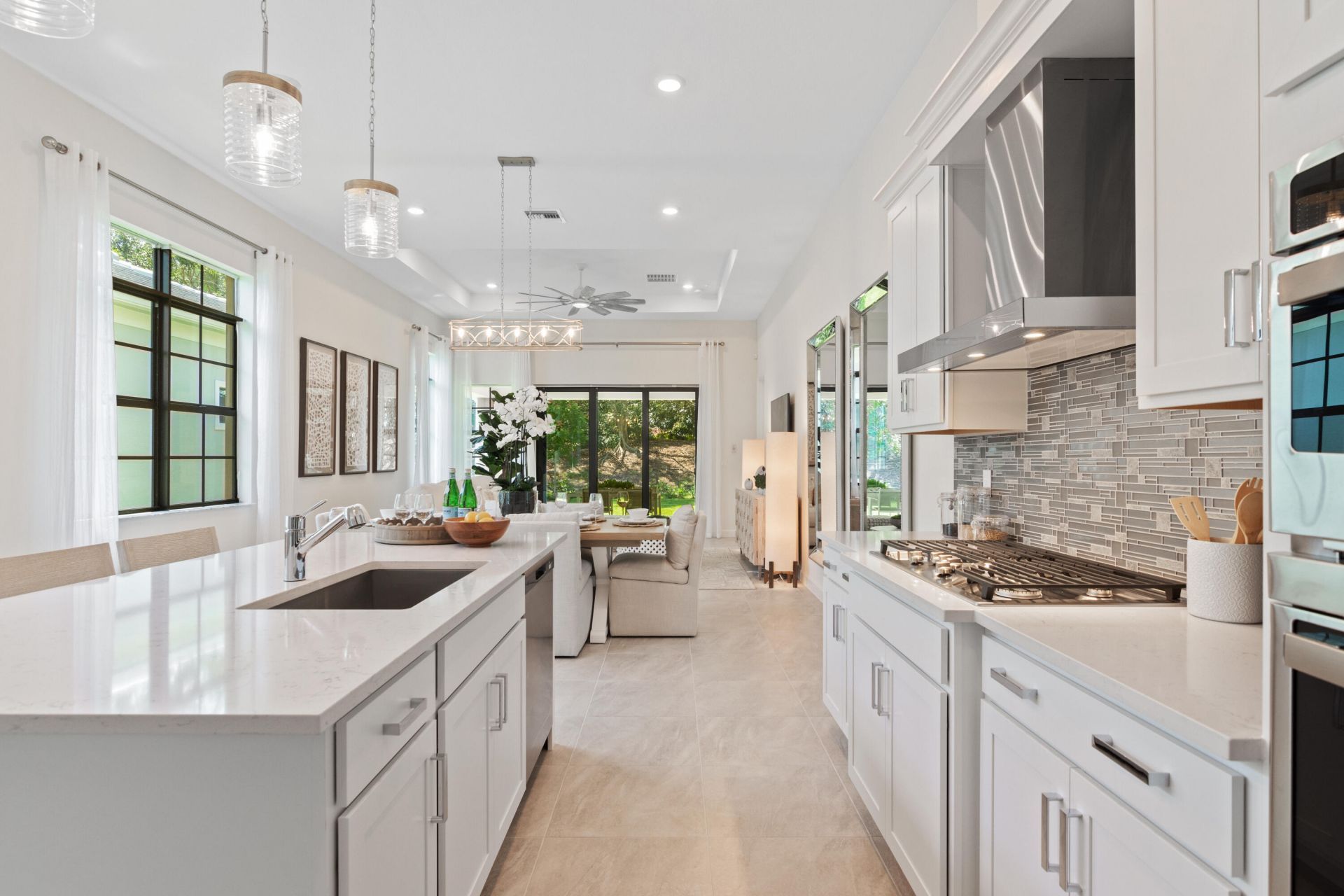 560 SE Fascino Circle, Port Saint Lucie, FL 34984 Photo